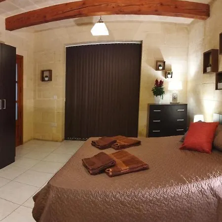 Jasmine Holidays Villa *