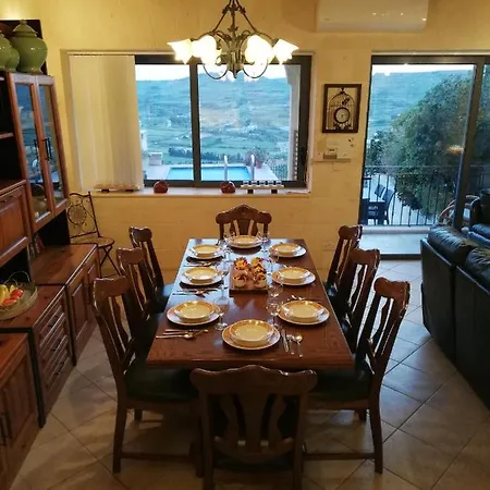 Jasmine Holidays Villa Xaghra